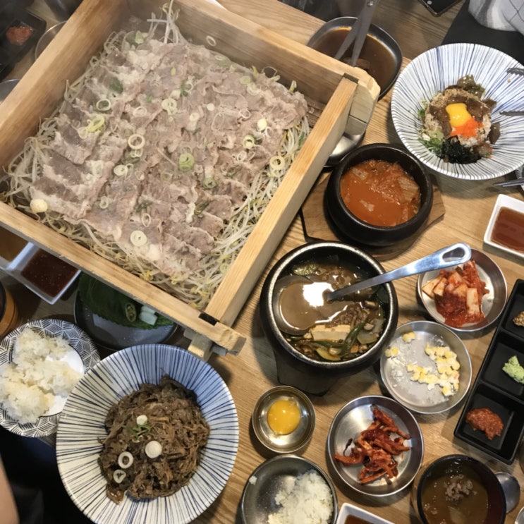  먹기만 하는 유지니 일산웨스턴돔편백집 탄현타르트팜 피프틴자전거 캠프VR 포폴로피자