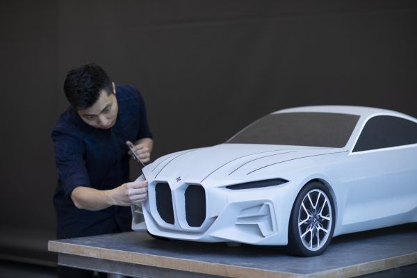 에라이의 자동차디자인 리포트 #1 - BMW Concept4, 현대 코나 아이언맨 에디션