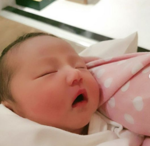  [단독] 이상원최선정, 12일 득녀…선우은숙·이영하 손녀 봤다