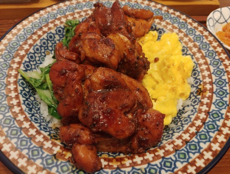  연희동맛집 시오 일본가정식 집밥 메뉴 삼색야끼도리, 스끼야끼 후기