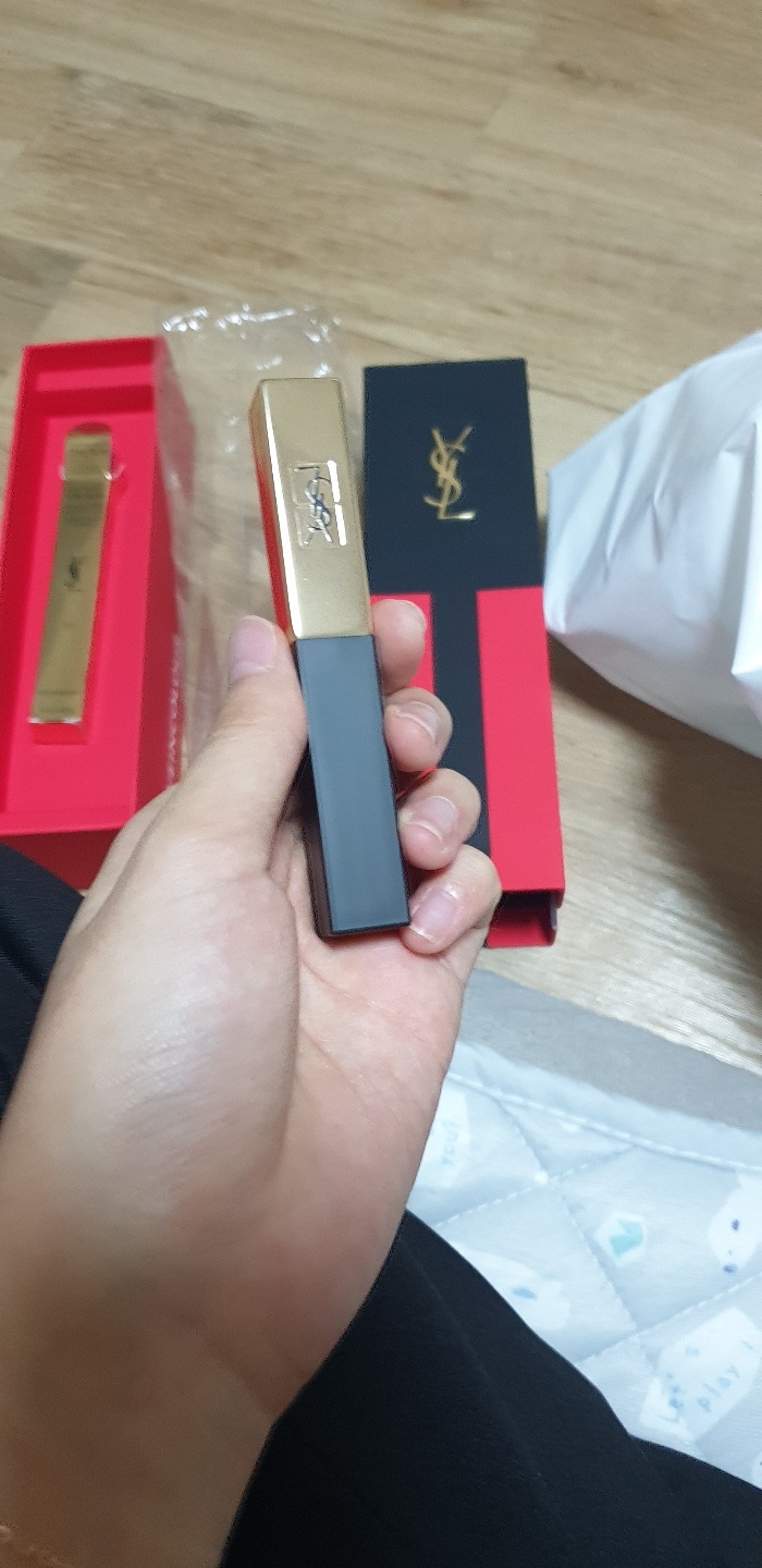  남자친구가 사준 선물