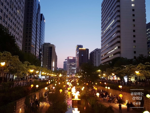 서울 가볼만한 가을축제 청계천 빛초롱축제