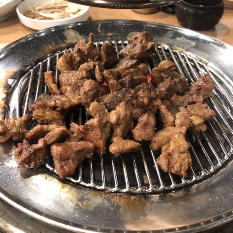  [장안동 맛집] 흥부골 숯불돼지 왕갈비 /살살녹는 돼지고기와 후식 냉면 서비스까지!