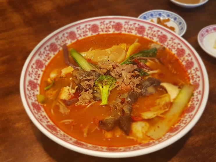  얼큰함이 땡길 때 찾아가는 왕십리 마라탕 맛집 마라홍 추천!