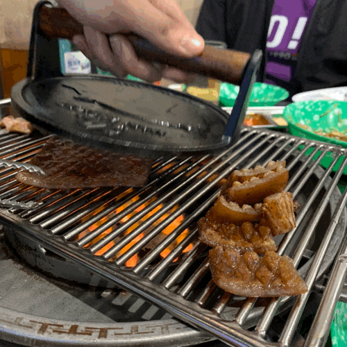  용범이네 인계동껍데기 신메뉴 족발껍데기 도전! (쩝, 완전 기대했건만 ..)