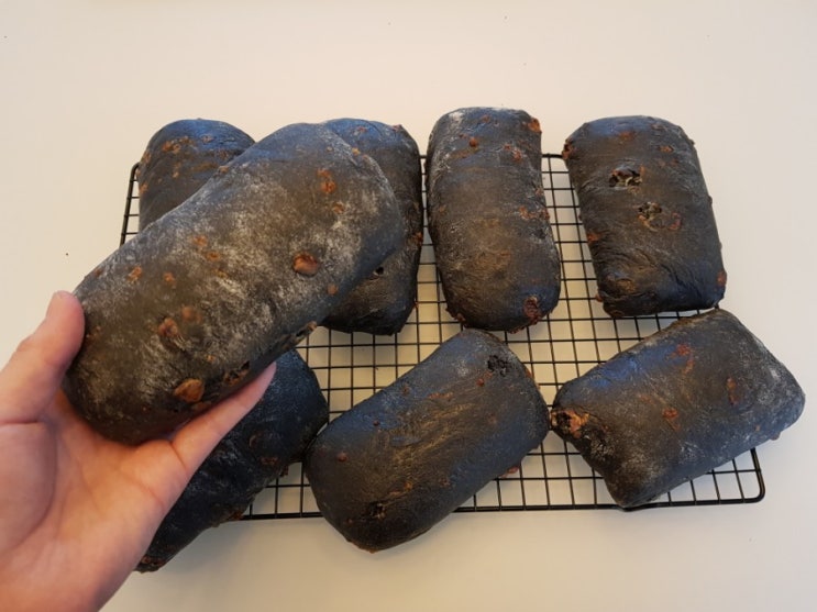  [bread] 우리아이 최애빵 오징어먹물치아바타 - 앙꼬님 레시피가 최고예요!
