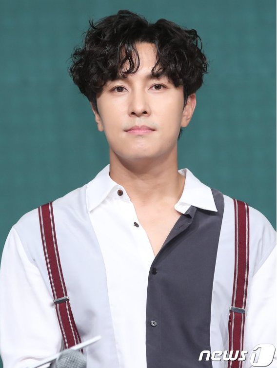  김동완 "많은 후배들, 마음의 병 고민" 연예계 현실에 일침