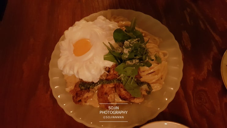  을지로 핫플레이스 엔틱감성 힙지로 맛집 미팅룸 웨이팅후기