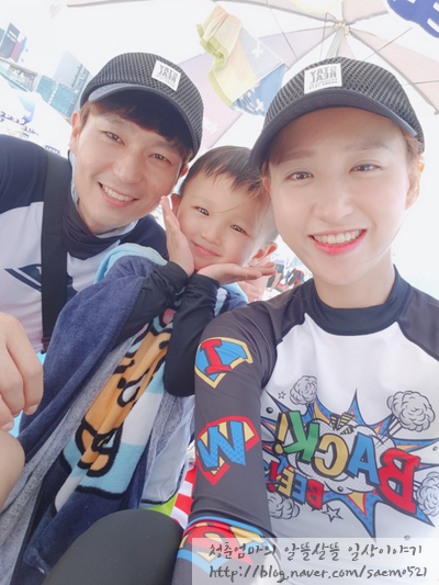  2019년 우리가족의 여름휴가 2탄 / 2019.08.07~08.11 /  둘째 날 여전히 우리는 송정해수욕장에서 해수욕을 즐겼다.