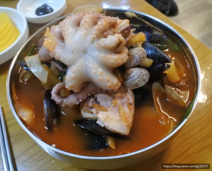  양주 짬뽕 맛집[짬뽕킹]즉석에서 만든 수타면으로 남다른 맛을 느껴보자! (면발이 탱글 탱글 살아있어요)
