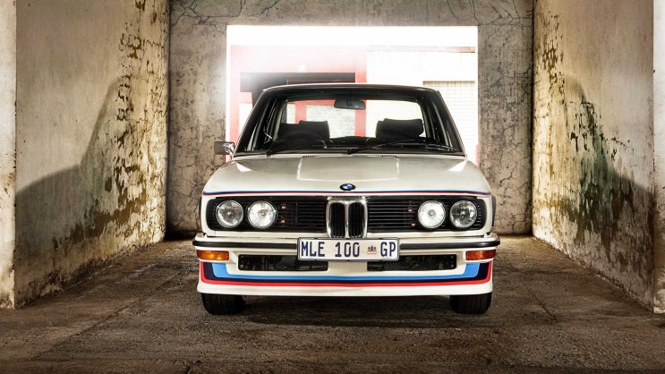  43년만에 돌아온 BMW 530MLE