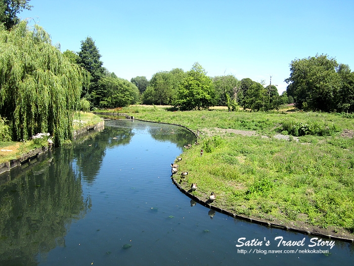  런던 근교여행 : 피크닉 하기에 딱 좋았던 런던 서튼지역 베딩턴파크 (Beddington Park, Sutton, London)