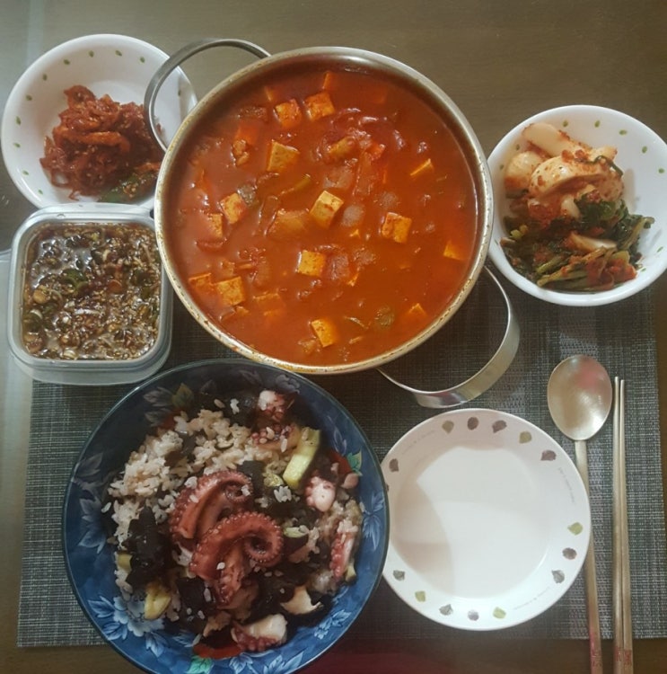  [2019.10.16]아침밥상/문어밥/고추장찌개