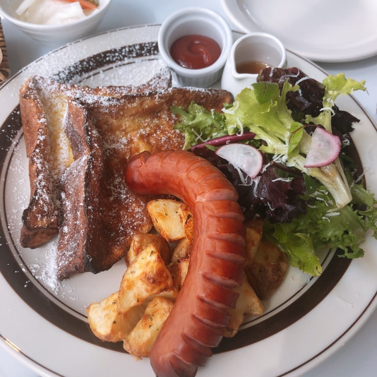  수원 신동카페거리:) 분위기도 좋고, 브런치도 맛있었던 멜트어웨이