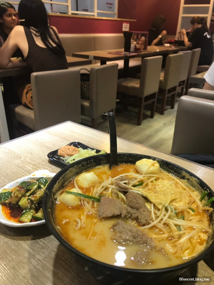  홍콩 완차이 맛집 :: 마라탕의 행복 대체 미씨엔~ Tam Jai Samgor