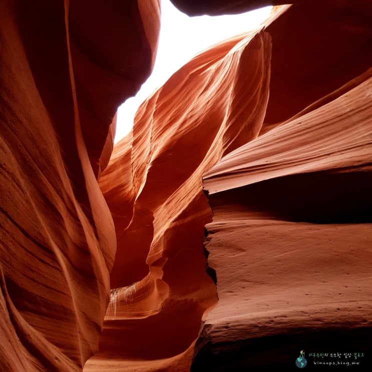  로어 엔텔로프캐년(Lower Antelope Canyon), 자연의 신비를 느끼다.