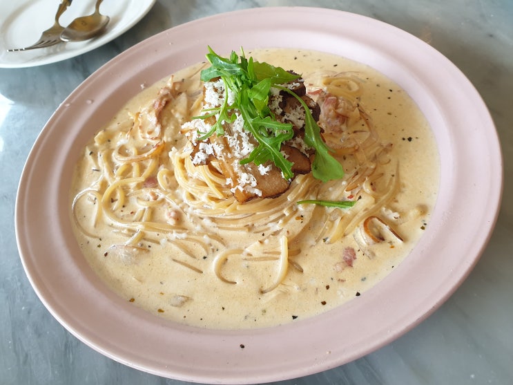  양식 잘하기로 소문난 전주 객리단길 맛집 - 구스타