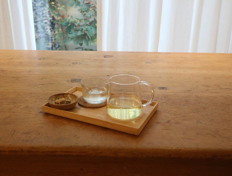 티전문 카페 티컬렉티브 청담본점 다녀왔어요.
