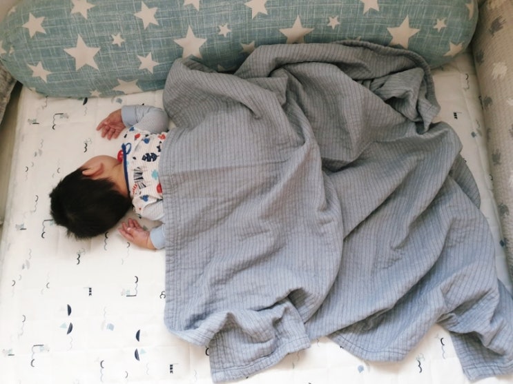  우리 아기이불 뮤라 헤링본 신생아이불로 준비했어요
