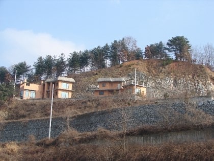  명당을 찾기보다 무해무탈한 땅을 찾아라