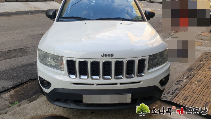  Jeep 컴패스 후방카메라 불량으로 후방  교체