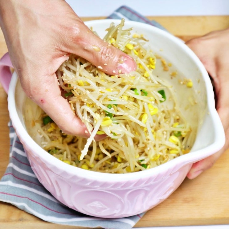  [콩나물무침]맛있고 간단한 밑반찬 만들기