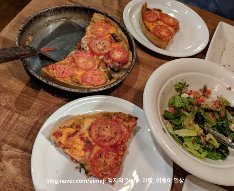 Chicago - 시카고 딥디쉬 피자 맛집 Lou Malnati'S Pizzeria 루말나티스 20190816 : 네이버 블로그
