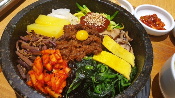  신도림 디큐브시티 돌솥비빔밥 한국집