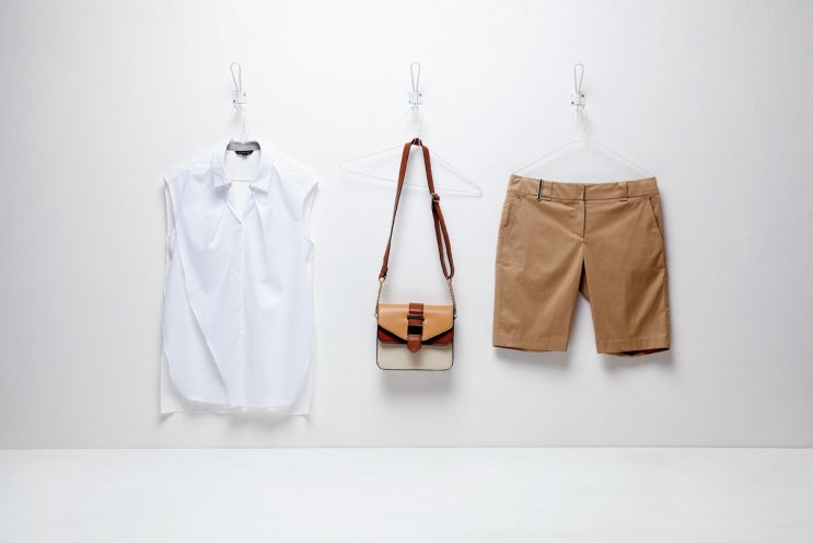  레이디경향 포멀하고 단정한 느낌 Bermuda Shorts Styling