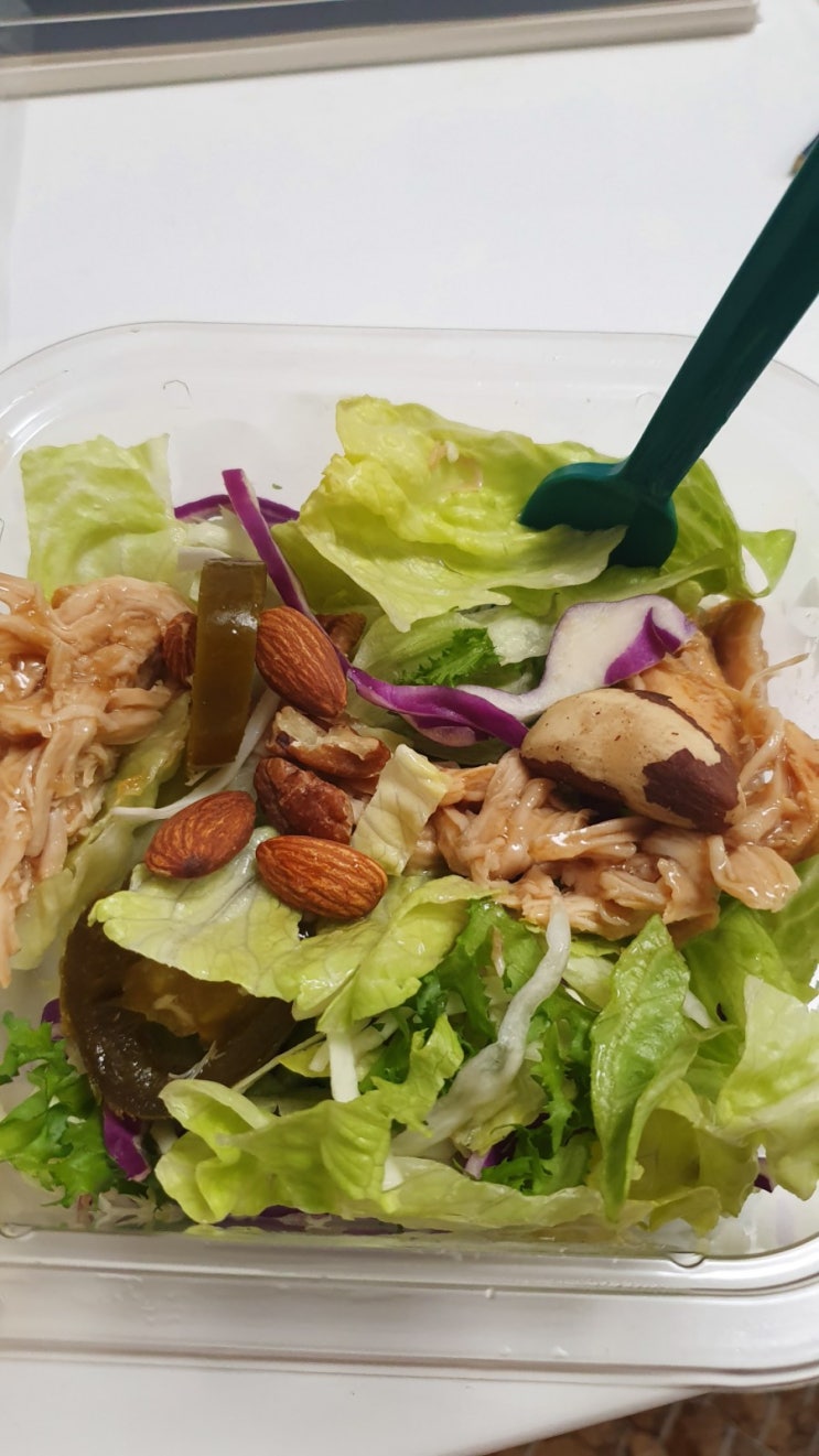 피그인더가든 존맛탱 편의점샐러드
