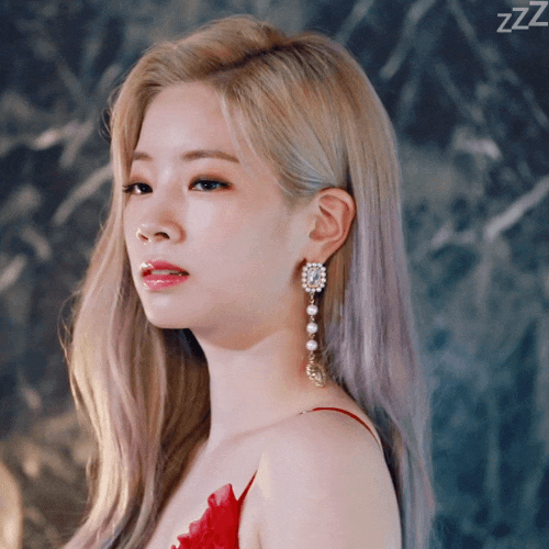  트와이스 다현 무대의상