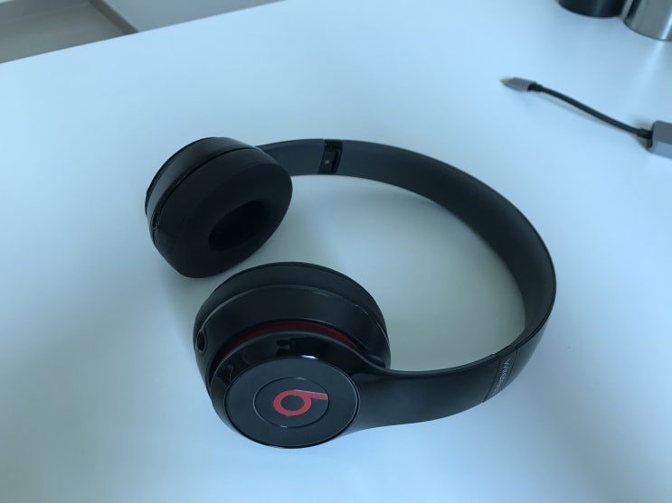  Beats Solo Wireless 2 이어패드 교체