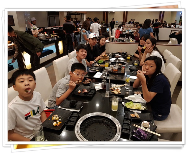  필리핀 알라방 홈스테이 배가 아주 뽈록 할 때까지~