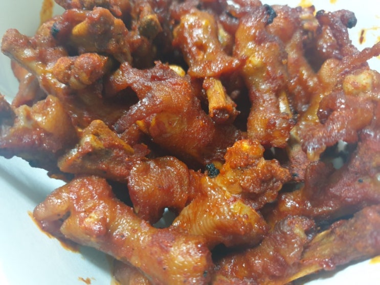  잘 먹기) 굽네치킨 불닭발 후기, 추천, 맛있다.