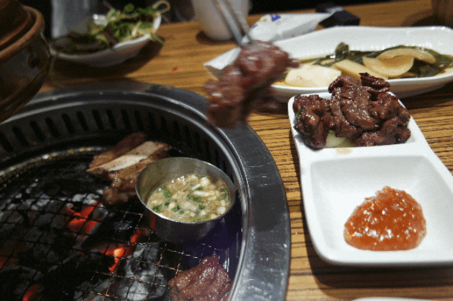  마산고기집 호랑이갈비에서 갈비를 맛보다! 자산동맛집 이네요