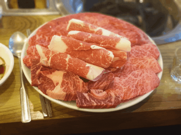  마장동맛집 축산시장 소고기맛집 용문집 다녀왔어요 / 육사시미 육회가 서비스로 나오네요 !!