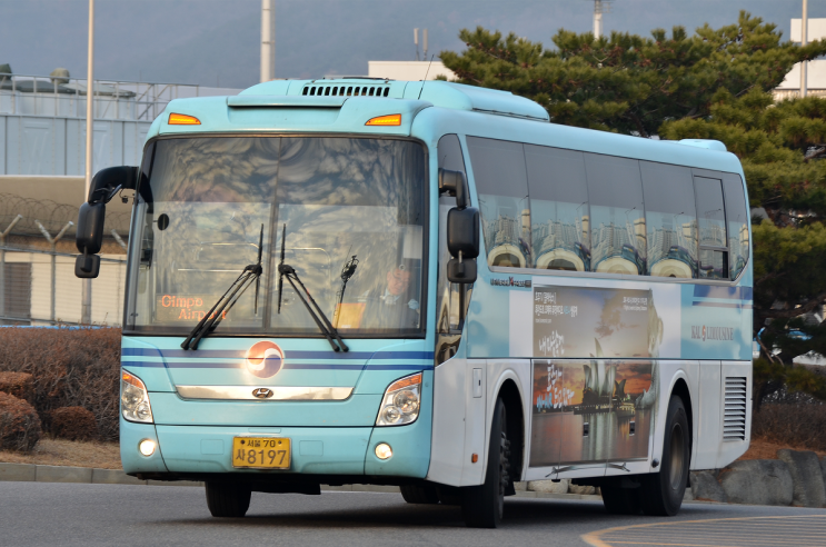 공항버스 6706번 (시간표, 노선 / 롯데월드 ↔ 올림픽대로 ↔ 김포공항) 공항버스 6706번 (시간표, 노선 / 롯데월드 ↔ 올림픽대로 ↔ 김포공항)