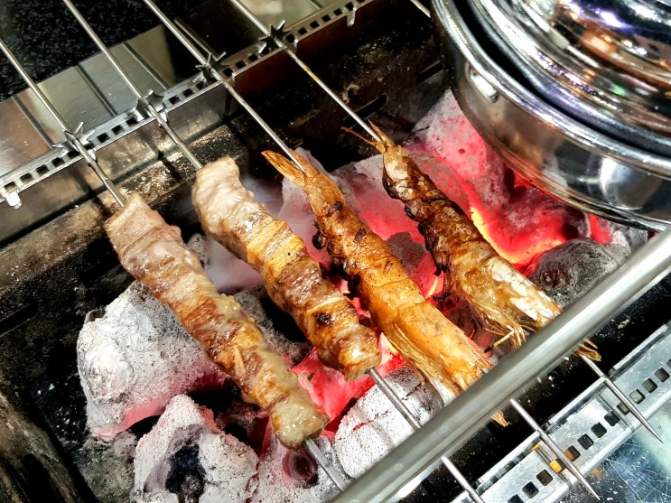  강남 란꾸이팡 양꼬치 무제한 코스 (양꼬치어깨살, 양토시살, 양삼겹살, 소갈비살, 돈삼겹살 등)
