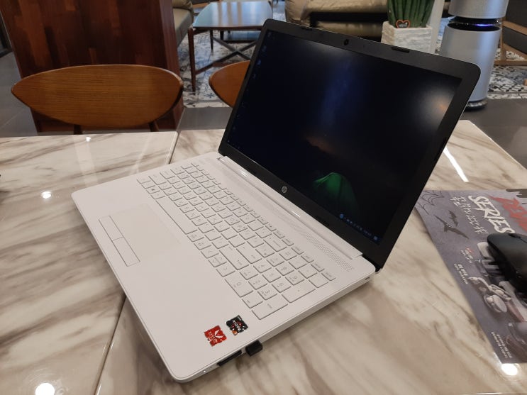 실제로 사용해보니 진짜 가성비 라이젠 노트북 "HP 15-DB1000AU"
