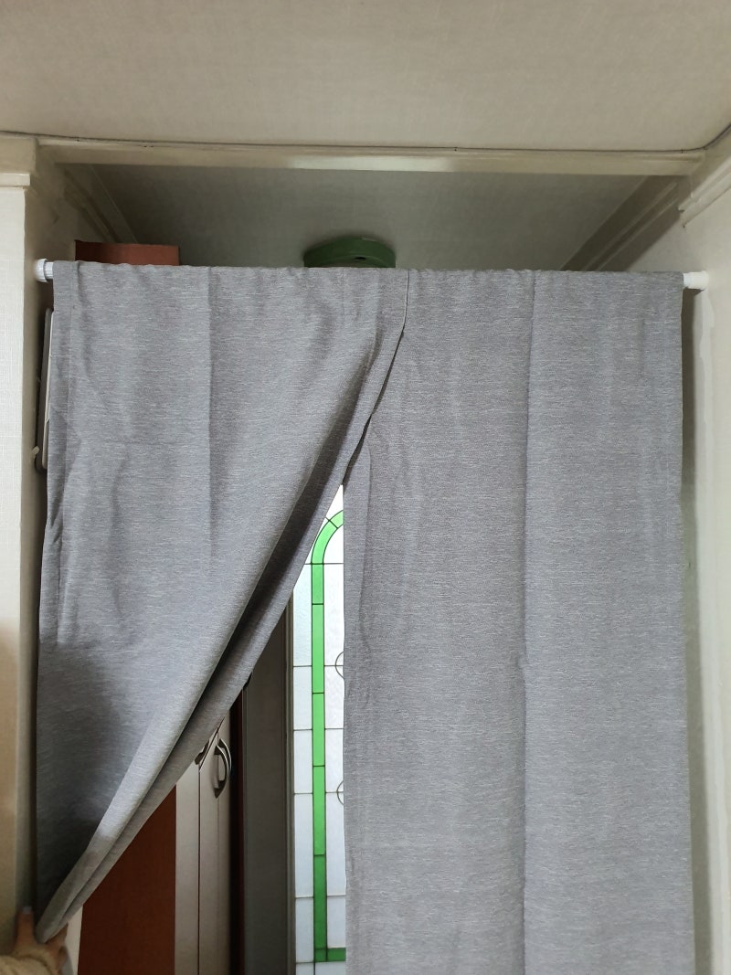 바람막이 현관커튼으로 월동준비 1차 시작! : 네이버 블로그, image size:800x1067