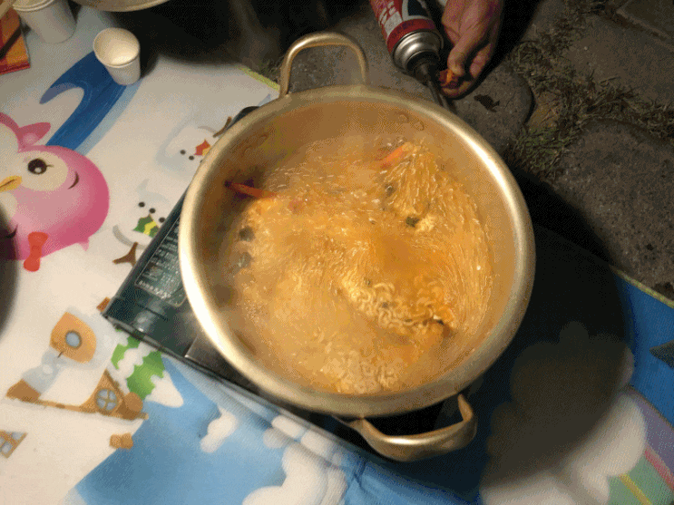  속초 홍게라면 진짜 꿀맛~ 이맛에 먹나봐요