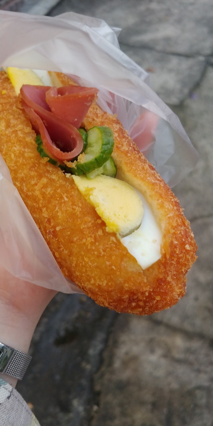  타이중, 과보관수전포(科博館水煎包)