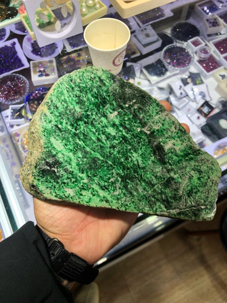  조실버가 밀고나가는 보석 비취!