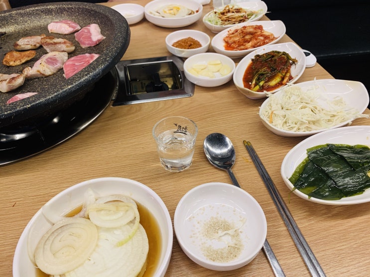  정육점 고깃집 감칠맛나게 먹방