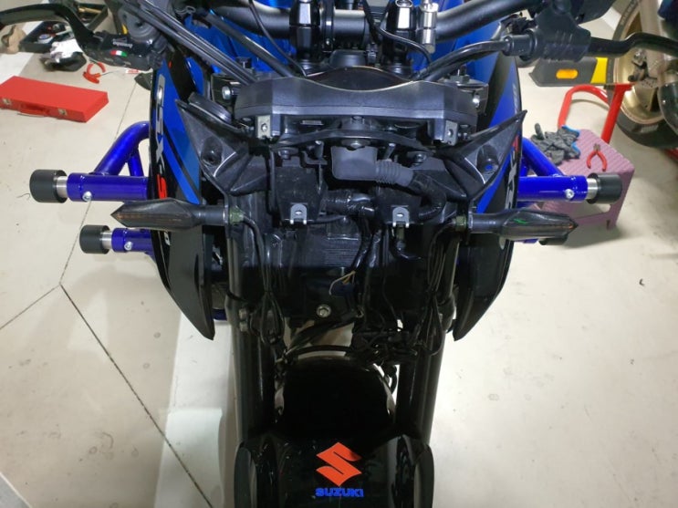  GSX-S750 2019 - LED 윙커 장착 002