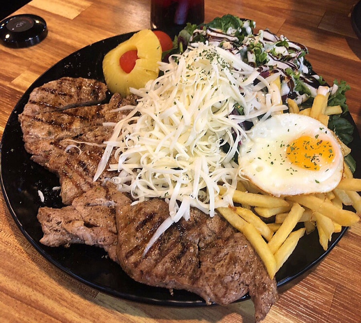  부천 상동역 맛집, 스테이크와 파스타가 맛있는 “오말리(OMalley) 홈플러스 상동점”