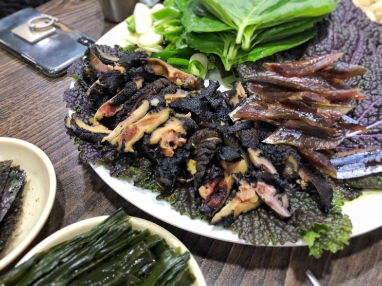  [일원동] 옥이이모. 올 시즌 첫 과메기. 식감이 훌륭했던 군소 (일원동 먹자골목 맛집 / 일원동 문어 맛집)