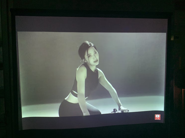  가정집 빔프로젝터중고 렌탈 대형화면 가성비 좋은 엡손 EB-X14