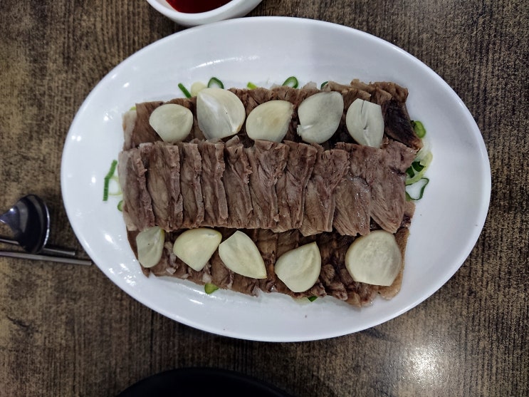  서울 화곡동/까치산역 '본순대국' 머리고기수육, 오징어순대
