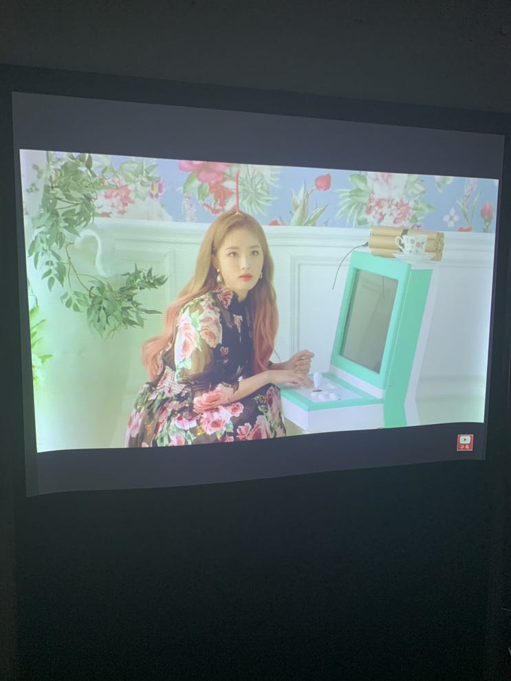  원룸 작은 공간에서 FHD 큰 화면 보는 법 마이빔프로젝터